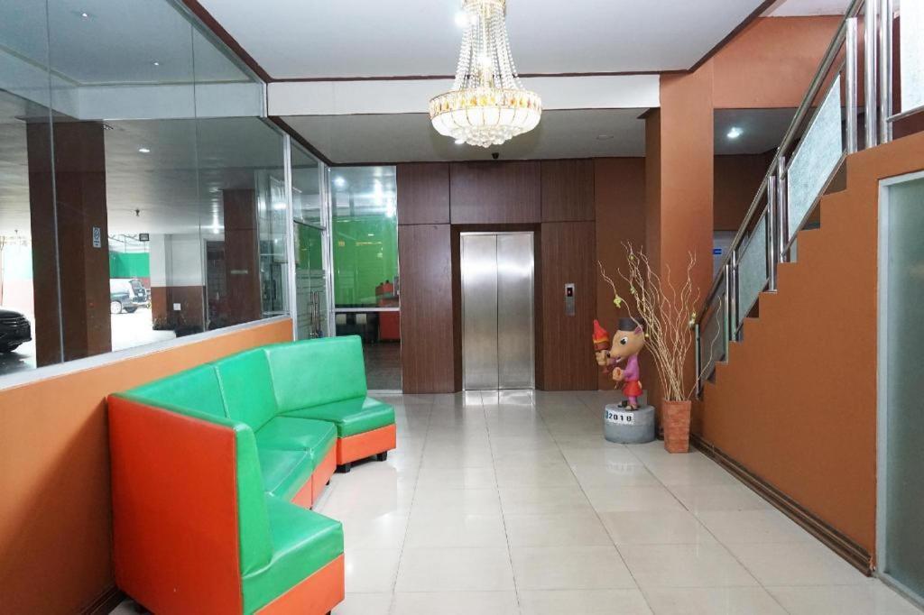 Grand Vella Hotel Pangkal Pinang Exterior foto